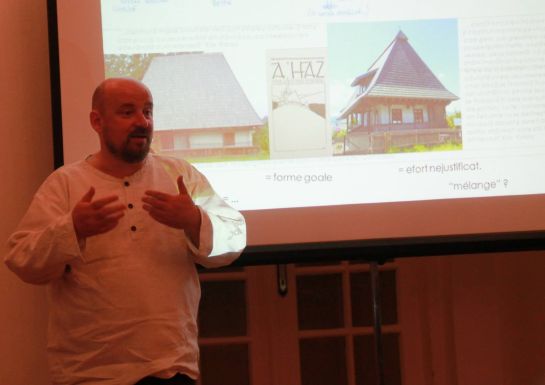 Hagyományos és újszerű a székelyföldi építészetben