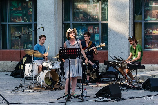 Zene mindenek felett – amiről az Edina Quartet szól