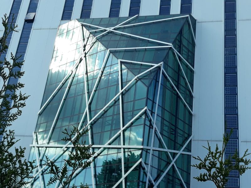 Közvitán a Hatékony Ház program