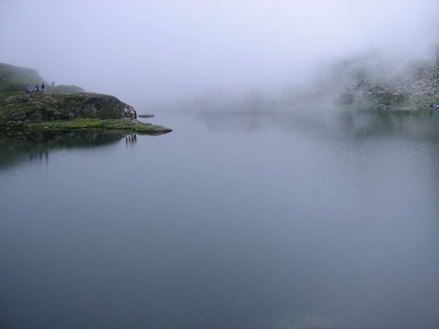 Tizenhat centiméter a hóréteg vastagsága a Bâlea-tónál