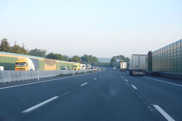 Az észak-erdélyi autópálya újabb szakaszának kivitelezési szerződését írták alá