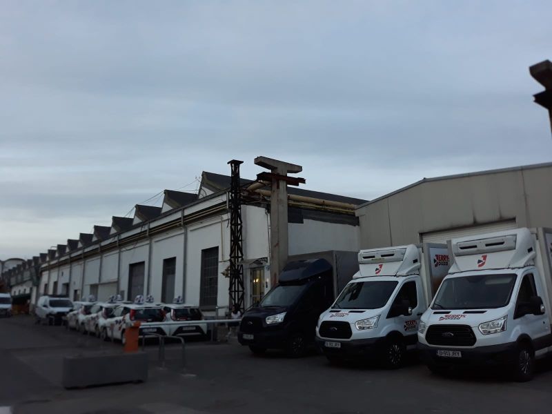 Egyesül a Peugeot és a Chrysler