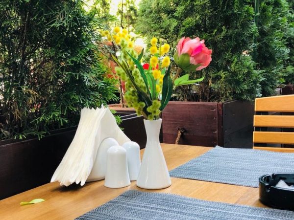 eJobs: A HoReCa 85 százaléka munkaerőhiánnyal küzd