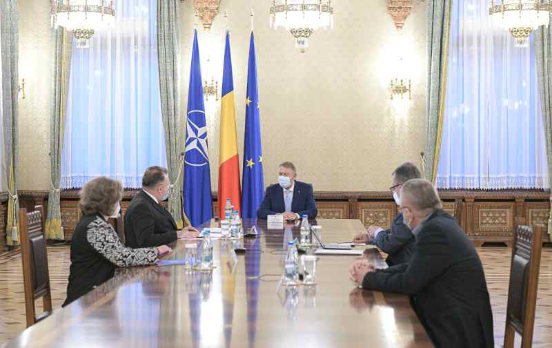 Országszerte emelik a helyeket az intenzív terápián