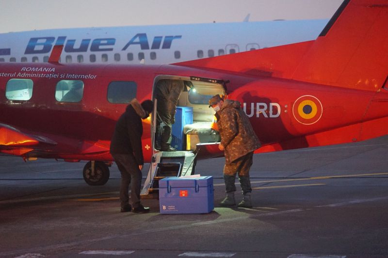 Több mint 26 ezer dózis Moderna vakcinát osztanak ki