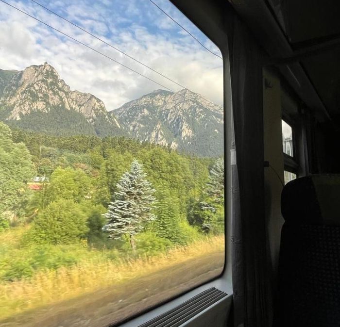 Késnek a vonatok a Prahova-völgyén