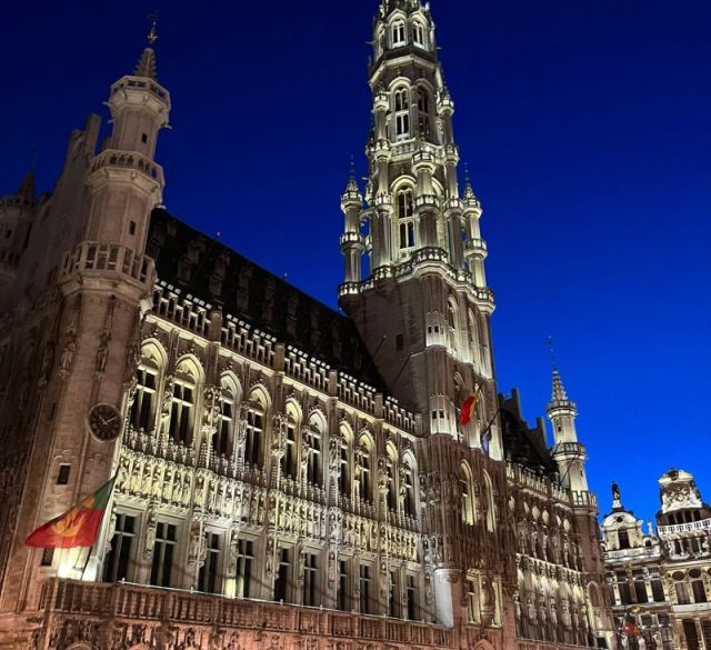 Járattörlések Brüsszelben a drónok miatt