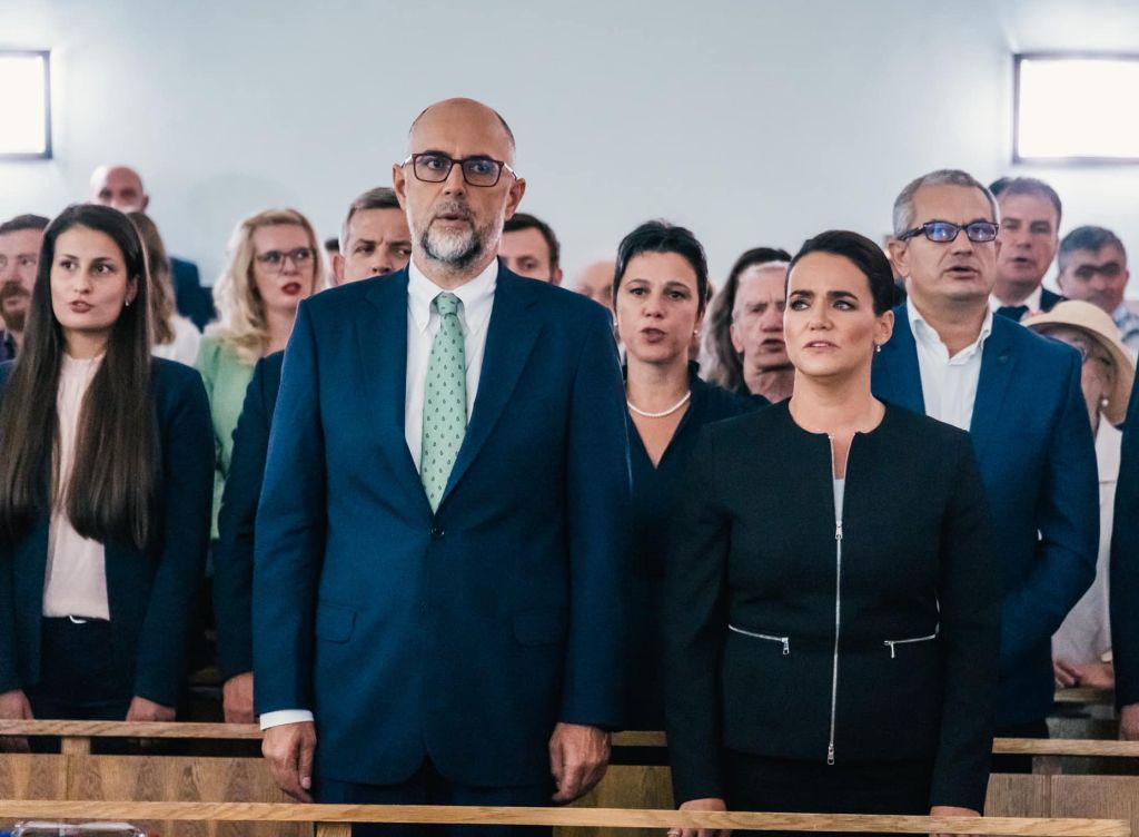 Novák Katalin: A jelenlegi helyzetben átértékelődik a Békesség Istentől köszöntés