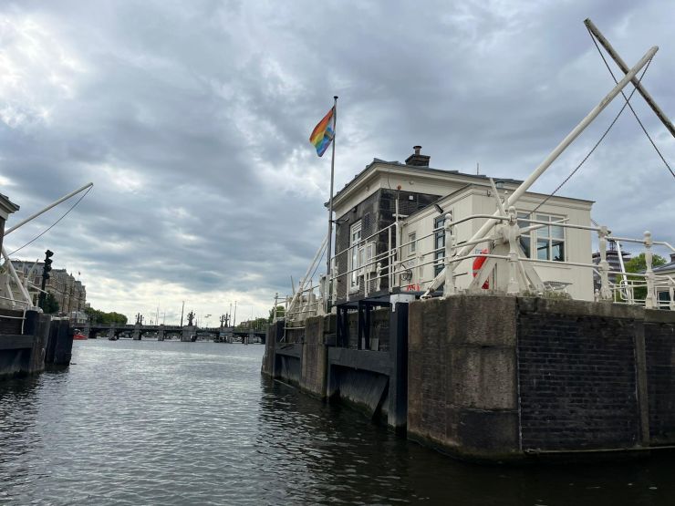 Pert vesztettek a holland állammal szemben a gyermekeikről való lemondásra kényszerített nők