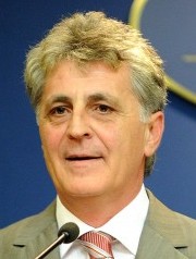 Elhunyt Mircea Dușa