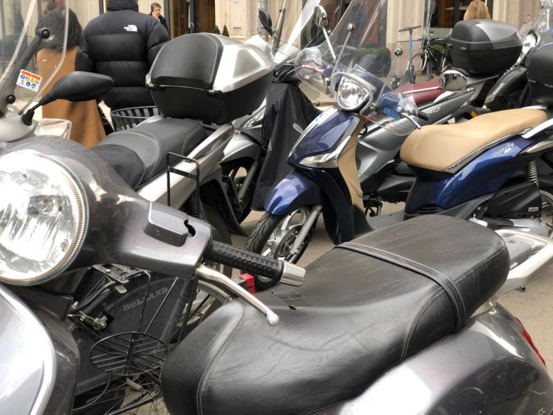 Elsősegélydoboz nélkül is közlekedhetnek a motorosok