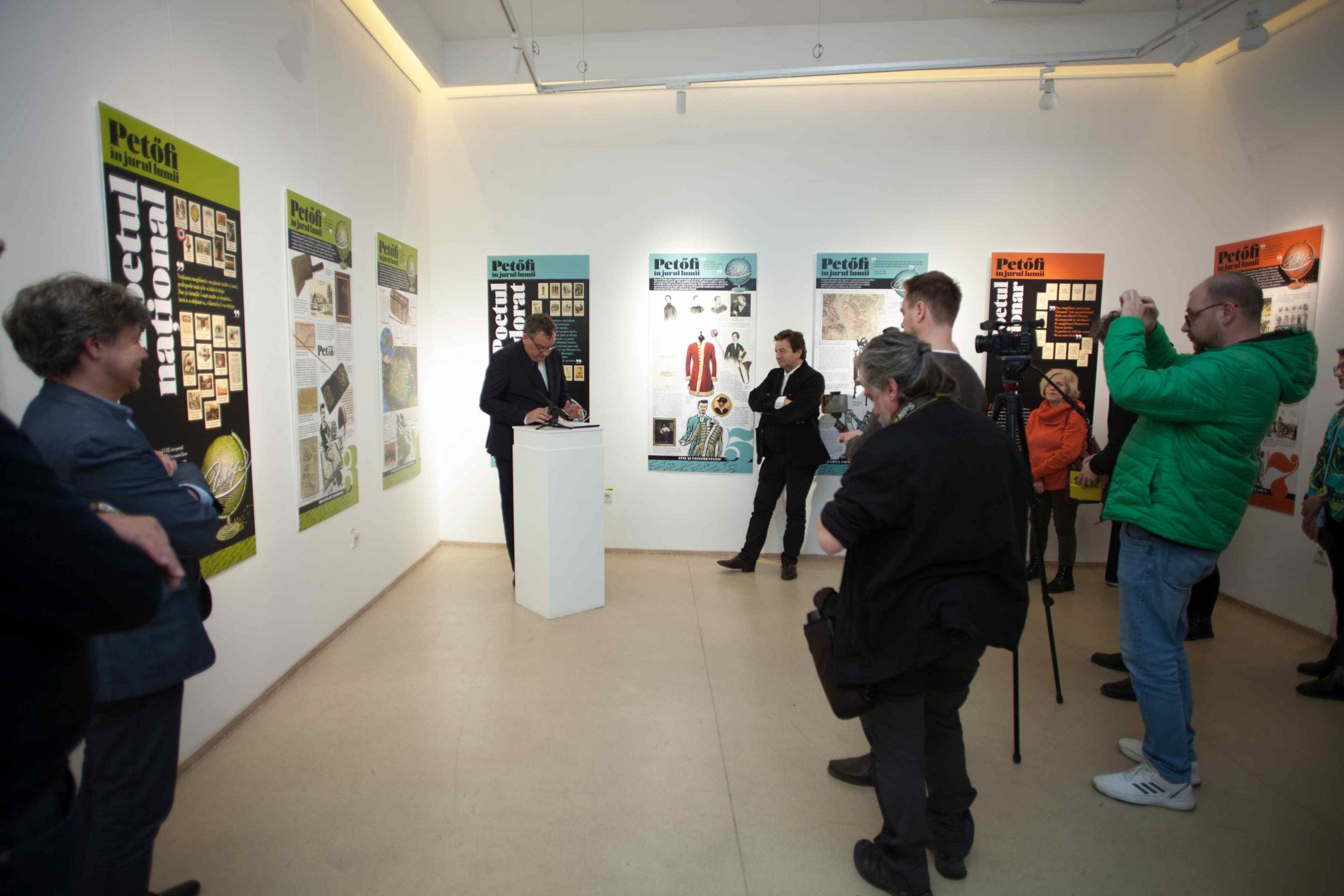 Petőfi a világ körül, Bukarestben