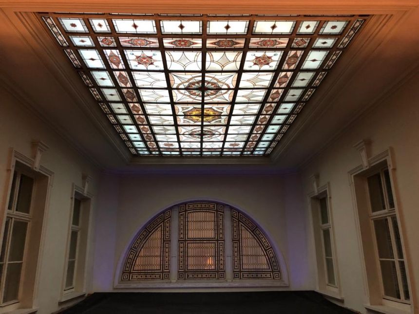 Ismeretlen elkövető ellen tett feljelentés a Teleki Téka vezetősége