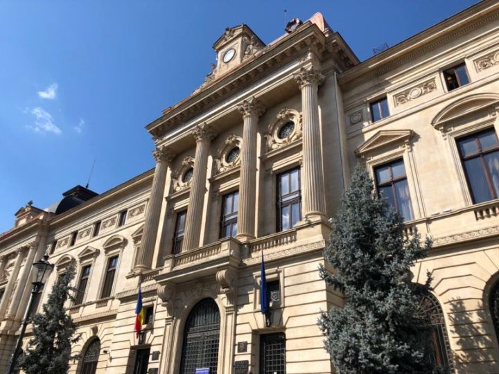 Tovább emelkedtek a bankközi hitelkamatlábak