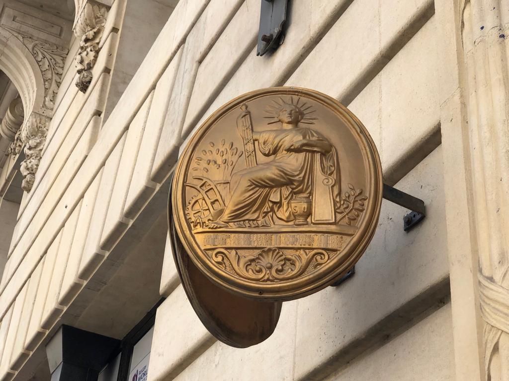 Beidézték a volt SRI-igazgatót