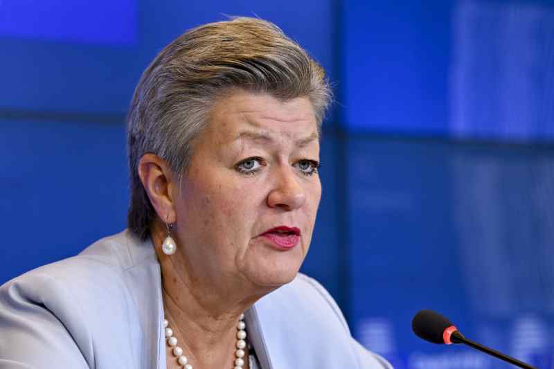 Romániát méltatta a belügyi uniós biztos Luxemburgban
