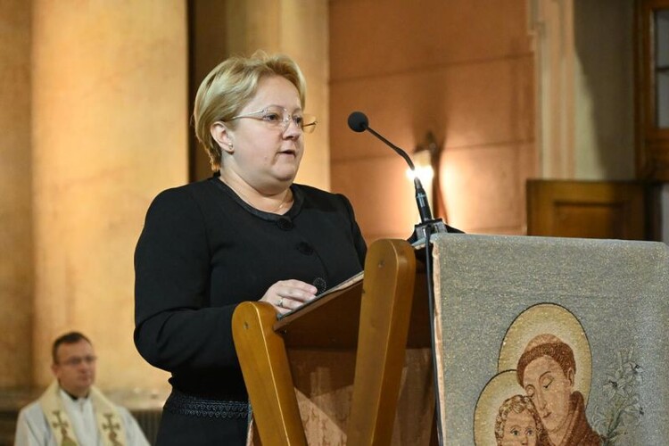 Mérleget vont az aradi Alma Mater Alapítvány