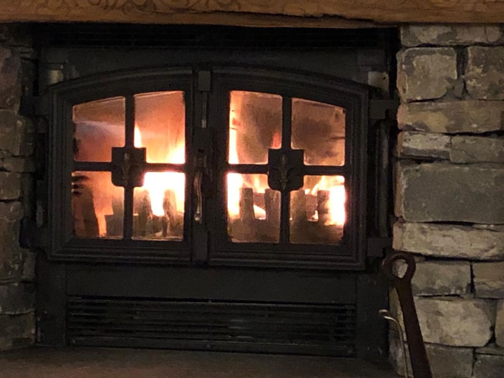 Húsz megye magánlakásaiba szerelnek fel ingyenesen füst- és szénmonoxid-érzékelőket