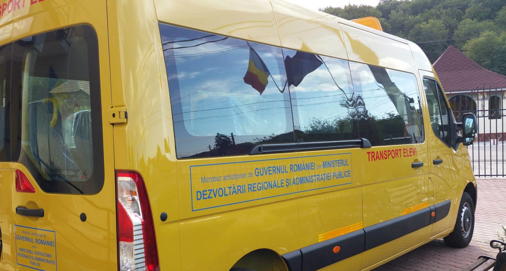 Iskolabusz karambolozott Háromszéken