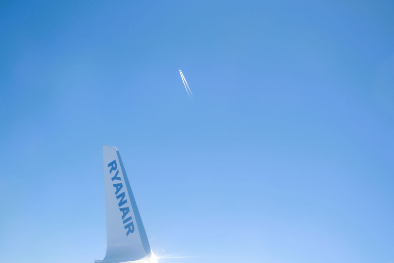 Öt új járatot indít a Ryanair Bukarestből