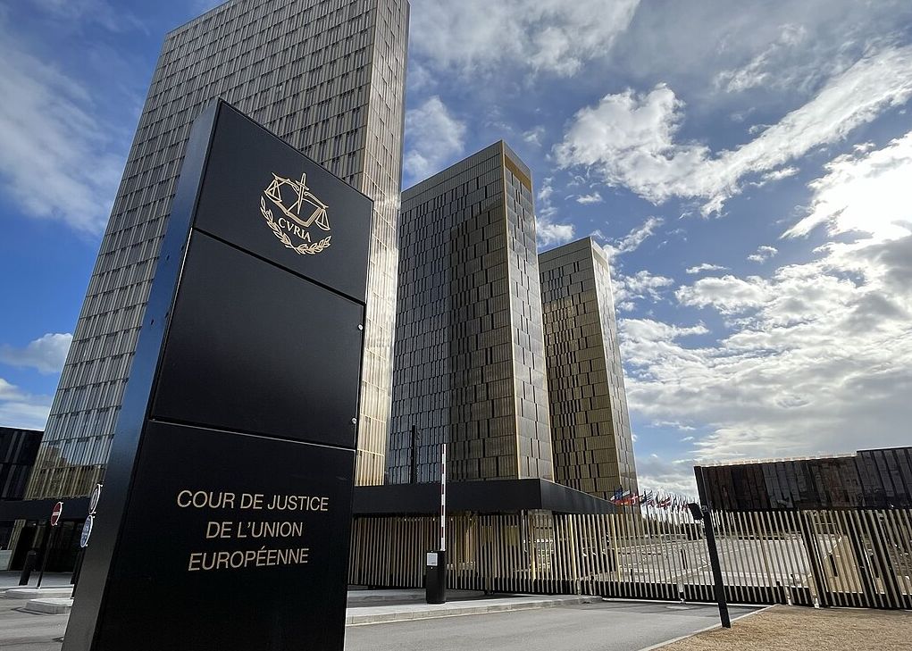 Jogellenes, ha egy uniós tagállam megtagadja egy másik tagállamban történt nemváltoztatás elismerését