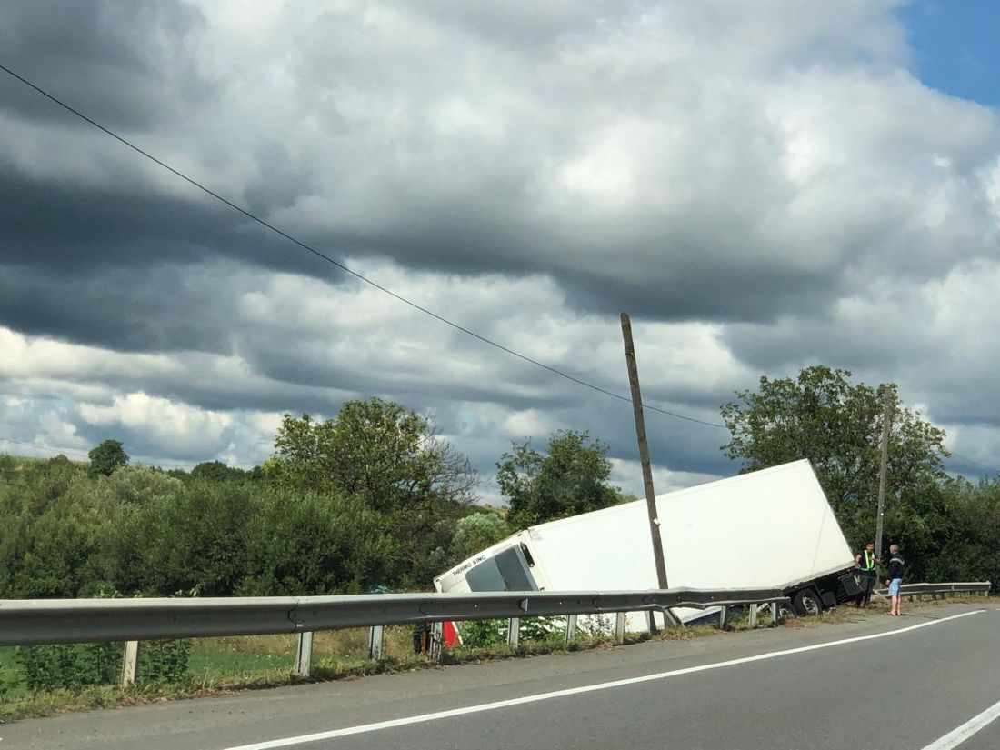 Láncbaleset történt a reggeli köd miatt az A2-es autópályán