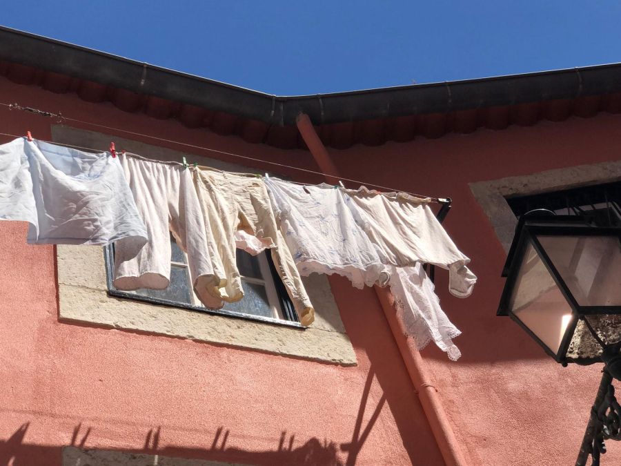 Kollektív elbocsátások a ruhaiparban