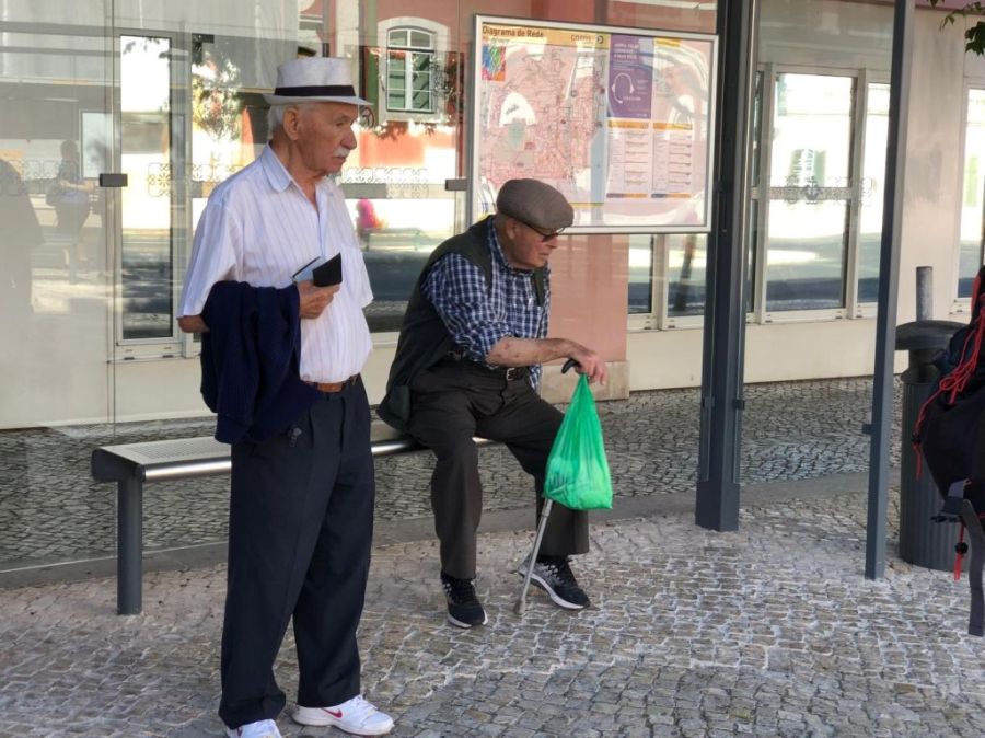 Az állam nem szabad visszakövetelje a jogtalanul folyósított nyugdíjrészt és szociális juttatásokat