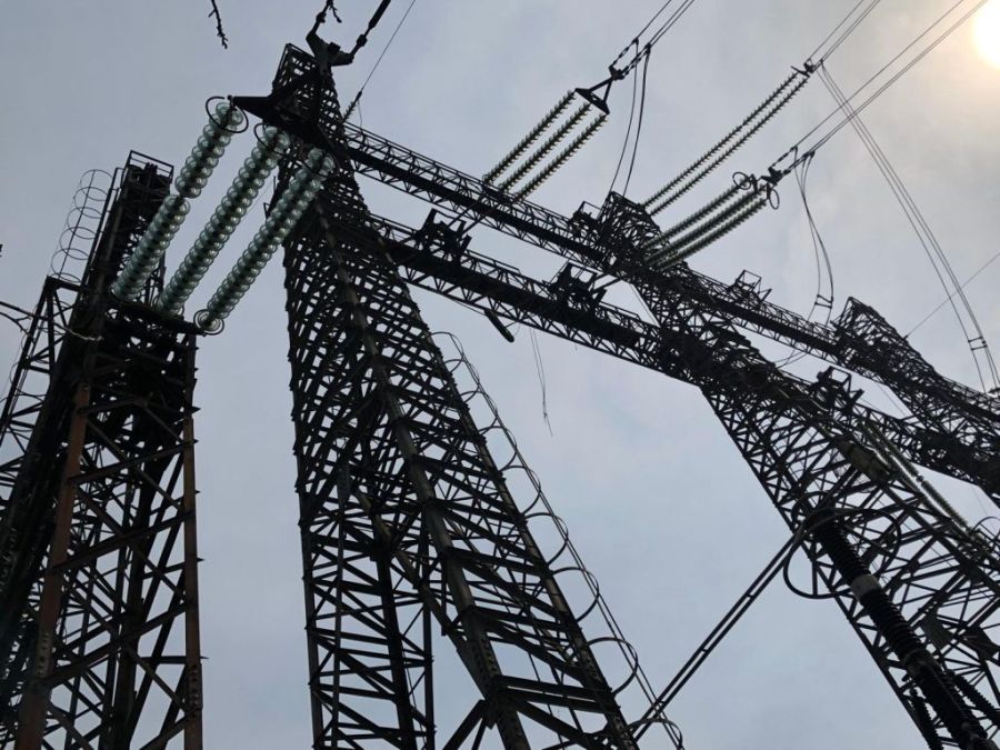 Áramszolgálató cégcsoporthoz szálltak ki az ügyészek