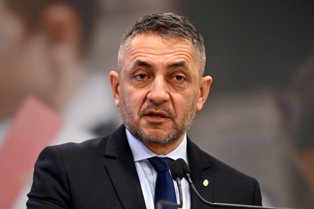 Örök nyugalomra helyezték Potápi Árpád Jánost