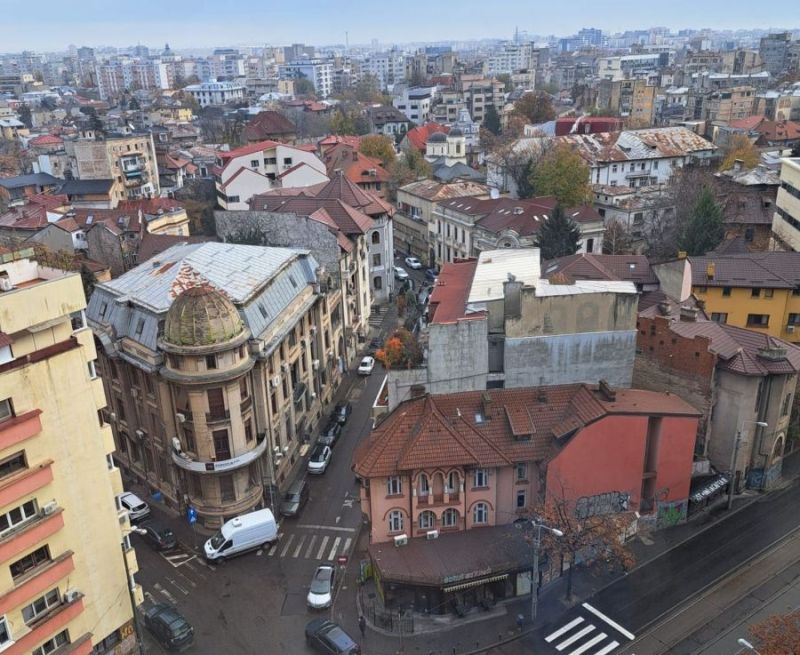 Bukarestben tartózkodik az EB szocilis jogokért felelős alelnöke