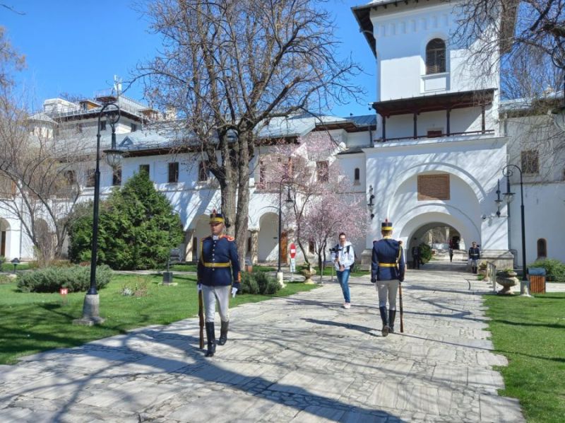 Az ET elnöke hivatalos látogatást tesz ma Bukarestben