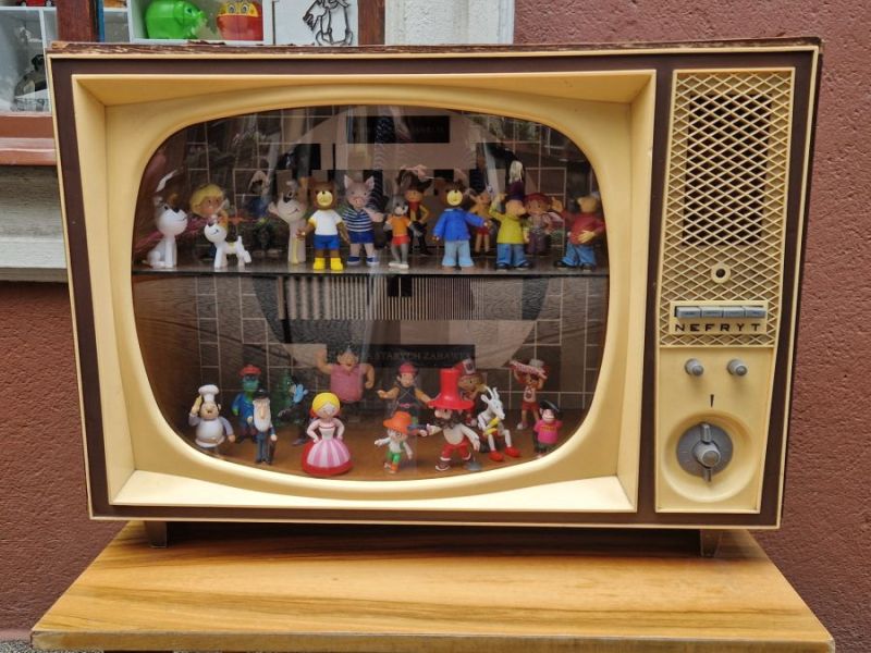 Fókuszban a digitális generáció: Ki neveli a fiatalokat, amikor véget ér az iskola, és életre kelnek a képernyők?