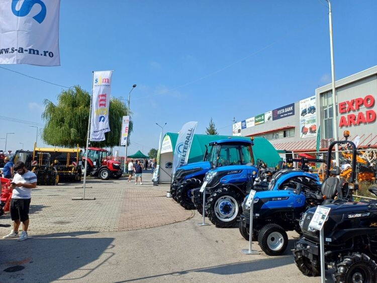 Mezőgazdasági seregszemle Aradon