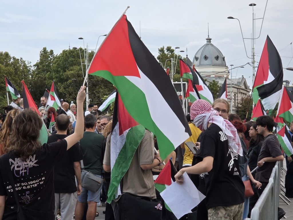 Katonai vezetőket menesztettek Izraelben