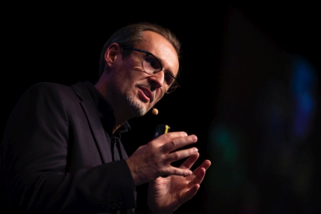 „A szenvedést magunk választjuk” – beszélgetés Dr. Buda Lászlóval