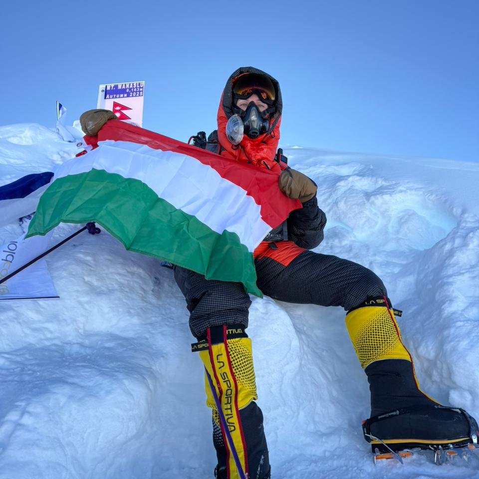 Csíkszeredai hölgy a csúcson