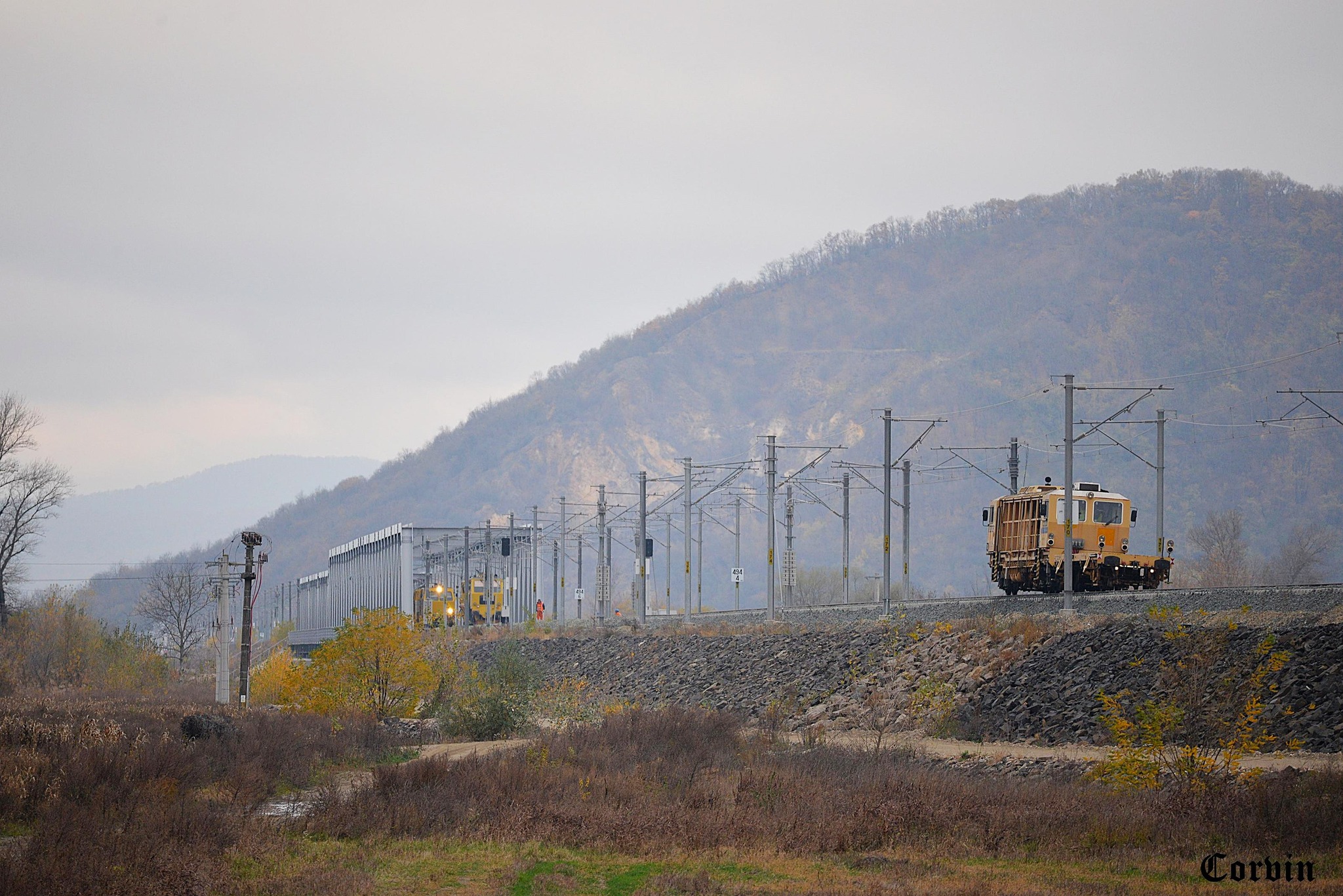 Egyéves késésben van a Nagyvárad-Kolozsvár vasútvonal felújítása