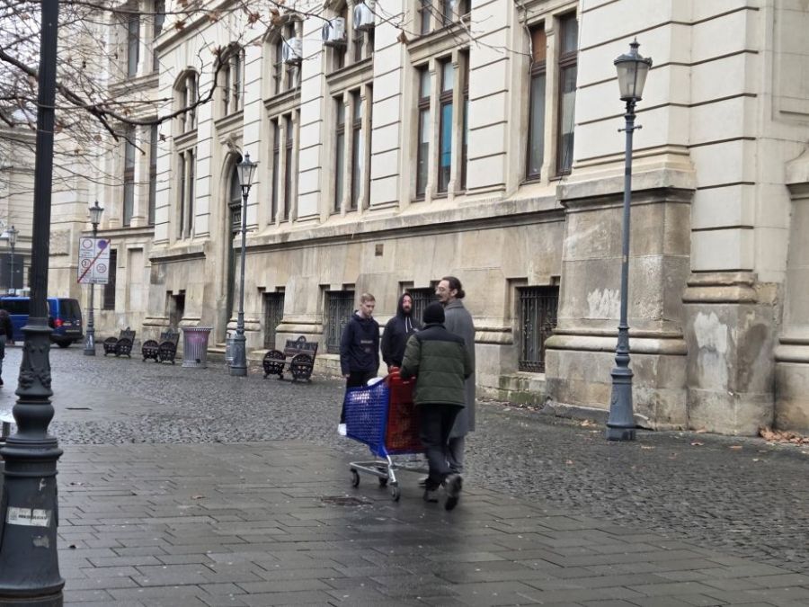 Tovább csökkent és öregedett Románia lakossága, de nőtt a menedékkérelmek száma