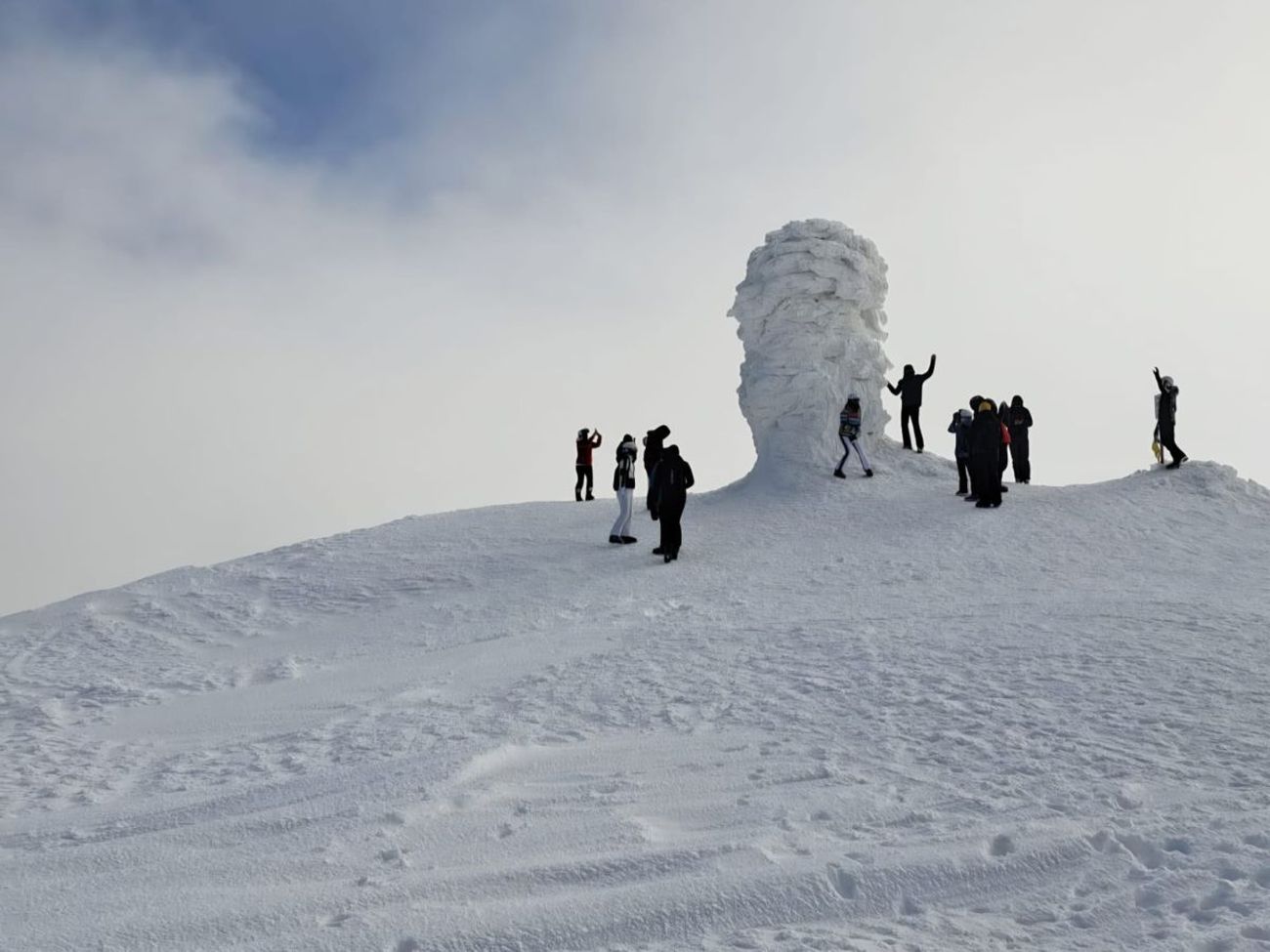 Lavinaveszély a Déli-Kárpátokban és a Radnai-havasokban