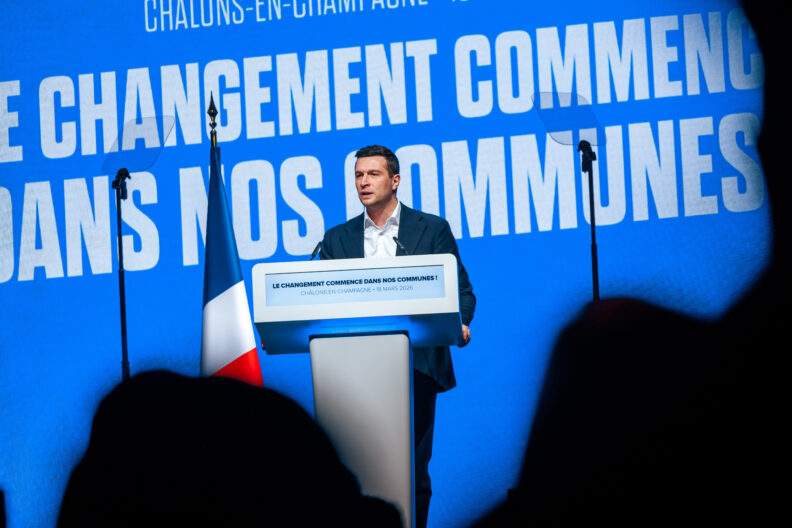 A francia szélsőjobboldal nem tudott áttörni a nagyvárosokban