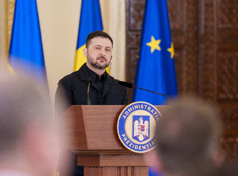 Zelenszkij: Nem lett volna szabad megtartani a kijevi régióban a védelmi ipari rendezvényt