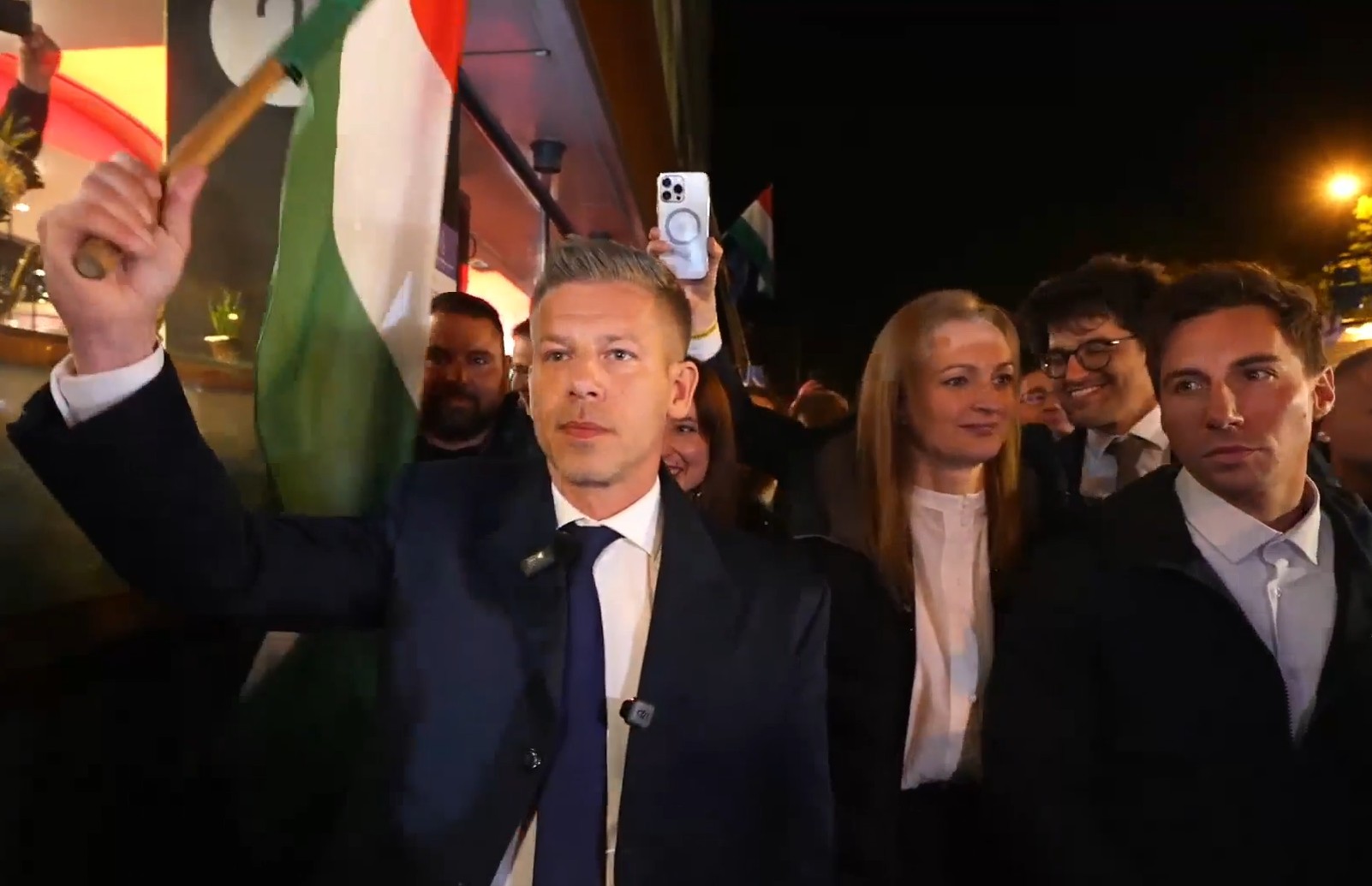 Magyar Péter felfüggeszti a magyar közmédia hírszolgáltatását