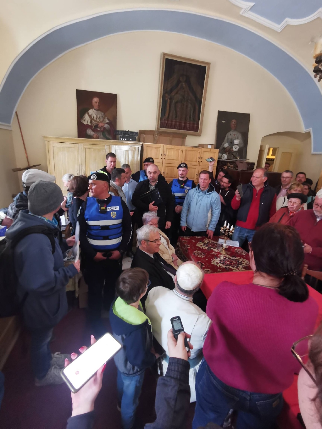 Új szakaszába lépett a nagyváradi premontrei apátság kilakoltatási ügye