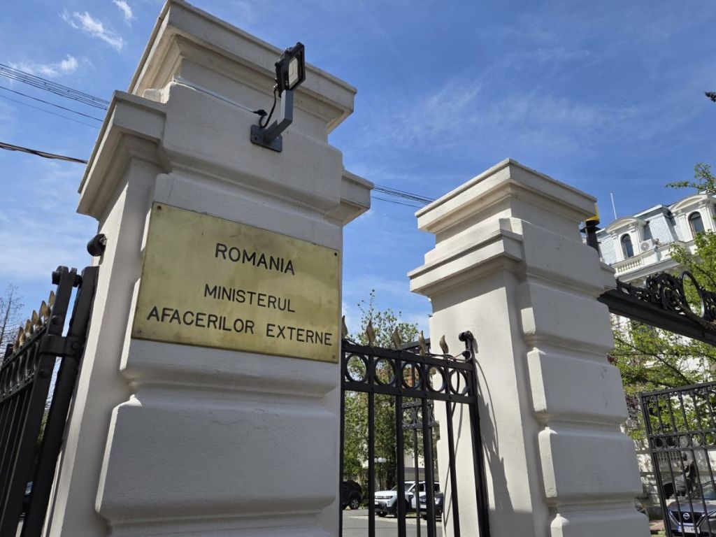 Két román állampolgárt keresnek Németországban az összedőlt társasház romjai között