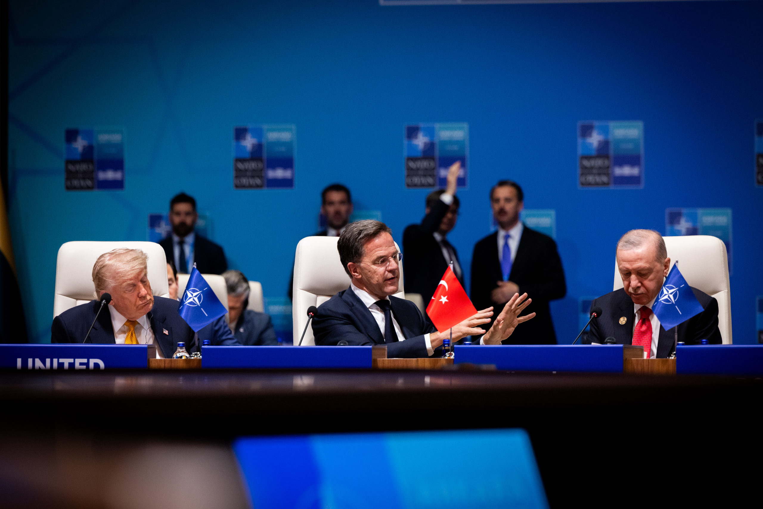 NATO‑csúcs: egységnyilatkozat, rekordösszegű ukrán támogatás és újabb feszültségek
