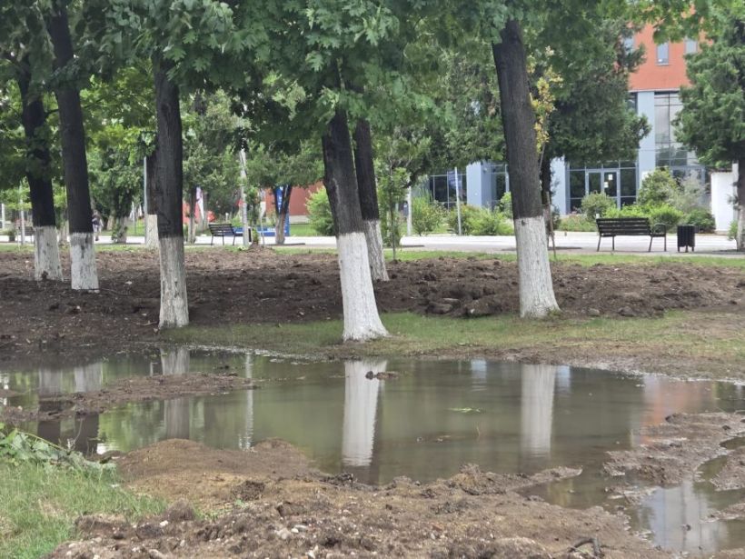 Bukarestben is kiadós eső várható