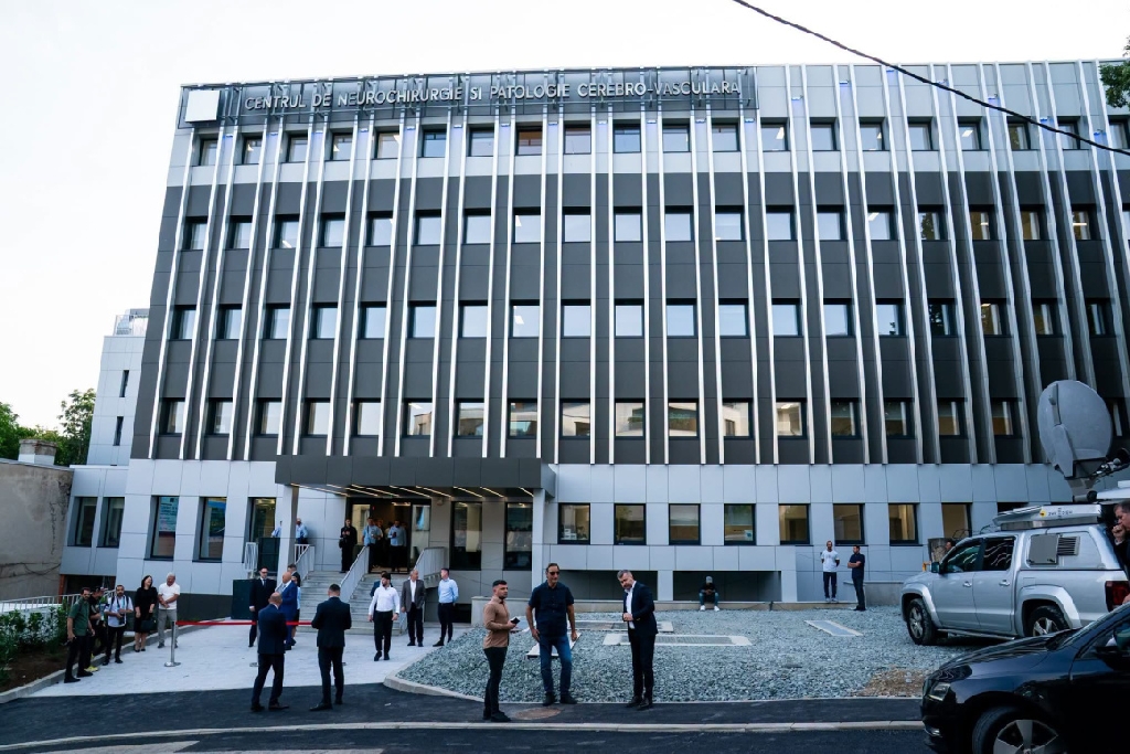 Új idegsebészeti központot avattak fel Kolozsváron